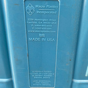 Contenedor Plástico MacroBin 48 Usado 122,24 x 122,24 x 133,35 cm