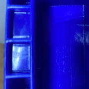 Caja Plástica Cerrada Usada Azul 37 x 30 x 18 cm